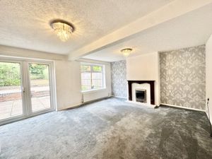 Photo 1- click for photo gallery